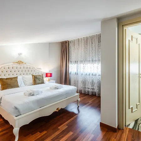 Ab - Via Riva Di Reno 29 Apartman *